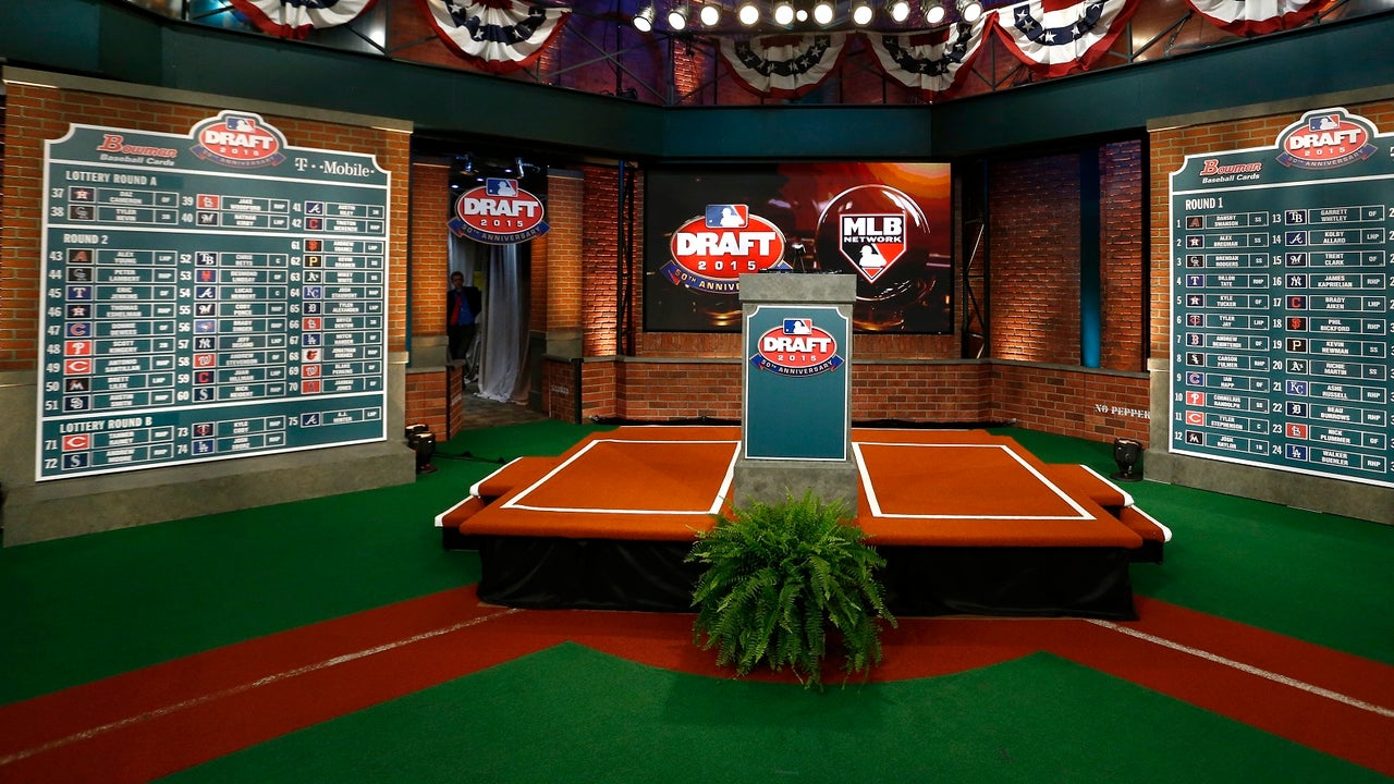 Phillies select hard-hitting outfielder Mickey Moniak first overall at MLB Draft